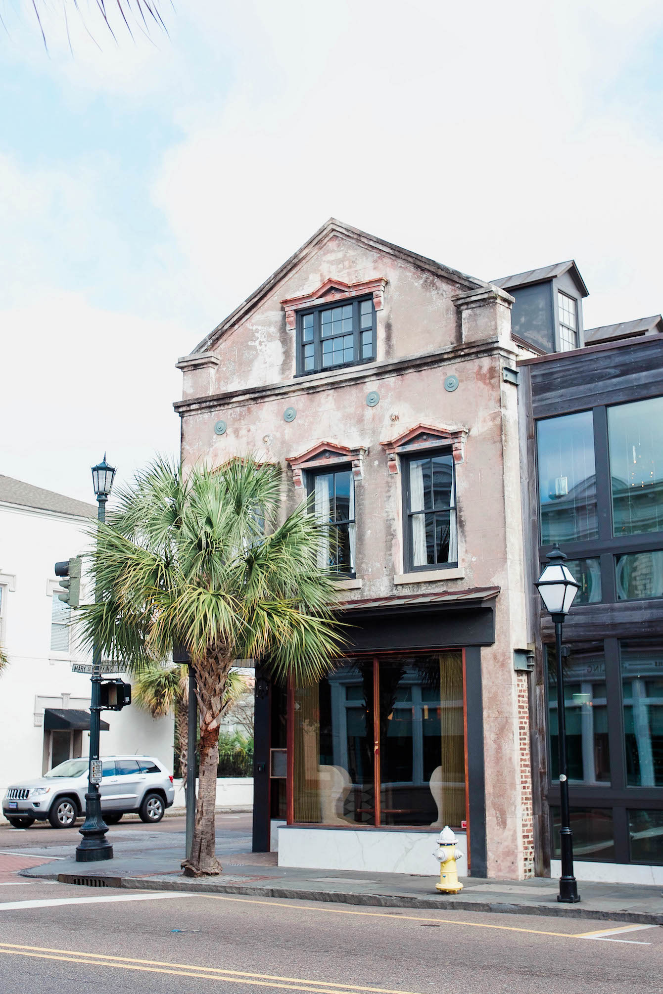 Charleston Travel Guide